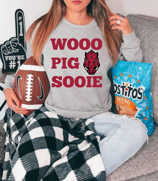 Woo pig sooie - red letters