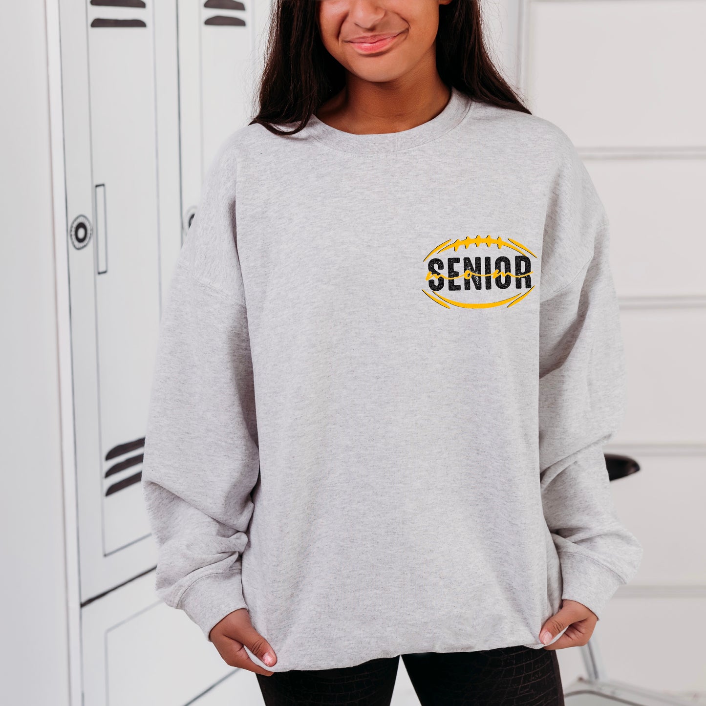 Senior Football Mom (GOLD/BLK) - DTF Transfer